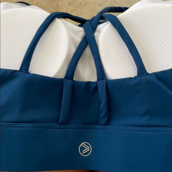 SAVVI yoga outfit - Caldera leggings & Sahara bra - Picture 5 of 7